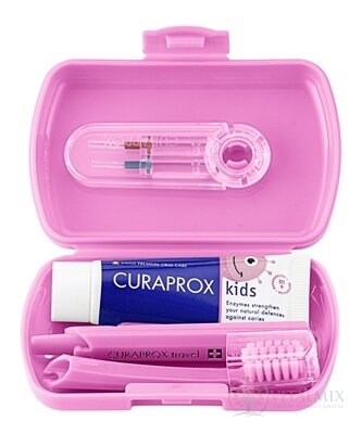 CURAPROX Kids travel set ružový (1x zubná kefka, 2x medzizubná kefka CPS, 1x zubná pasta melón 6+ 10 ml, 1x nálepka) 1x1 set