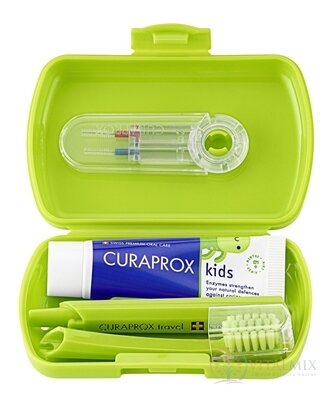 CURAPROX Kids travel set zelený (1x zubná kefka, 2x medzizubná kefka CPS, 1x zubná pasta mäta 6+ 10 ml, 1x nálepka) 1x1 set